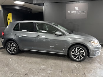 Used Volkswagen Golf 2019 for sale - 78870524: Photo