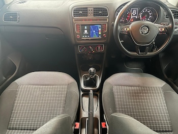 Used Volkswagen Polo 2017 for sale - 79278181: Photo