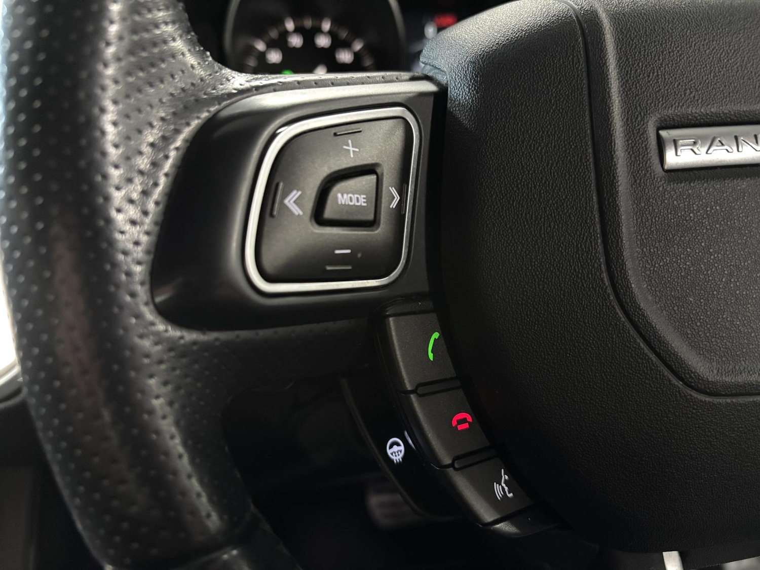 Used Land Rover Range Rover Evoque 2019 for sale - 77087793: Photo 44