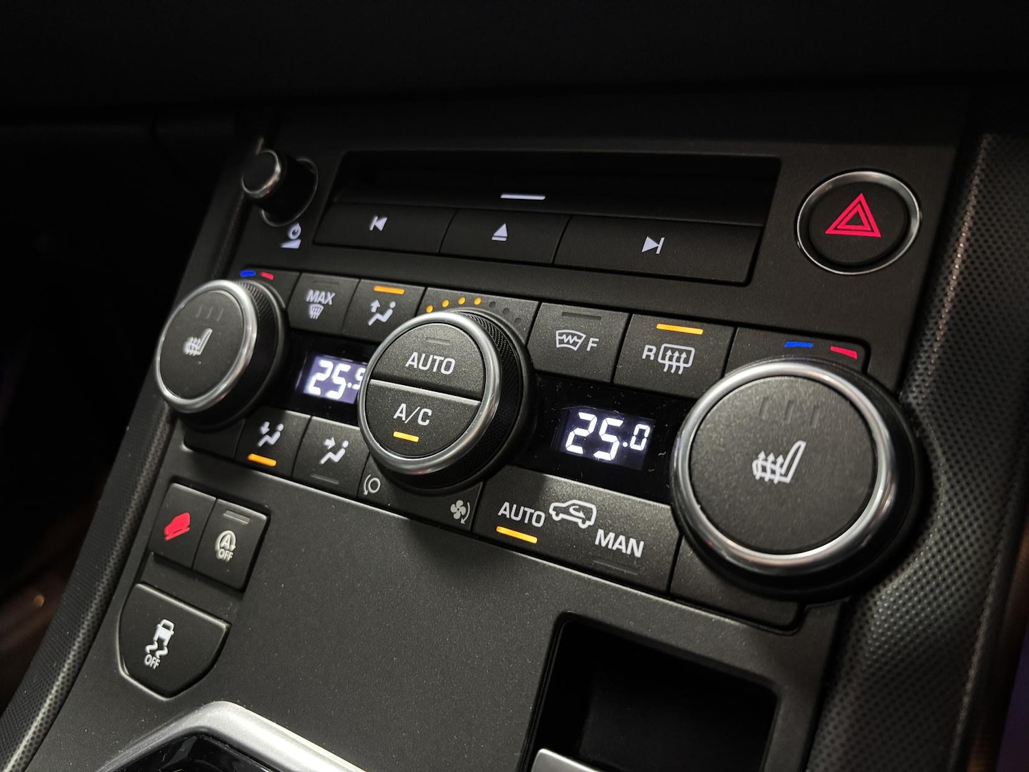 Used Land Rover Range Rover Evoque 2019 for sale - 77087793: Photo 49