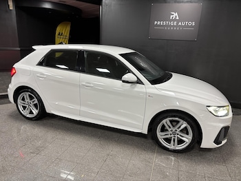 Used Audi A1 2019 for sale - 76534352: Photo