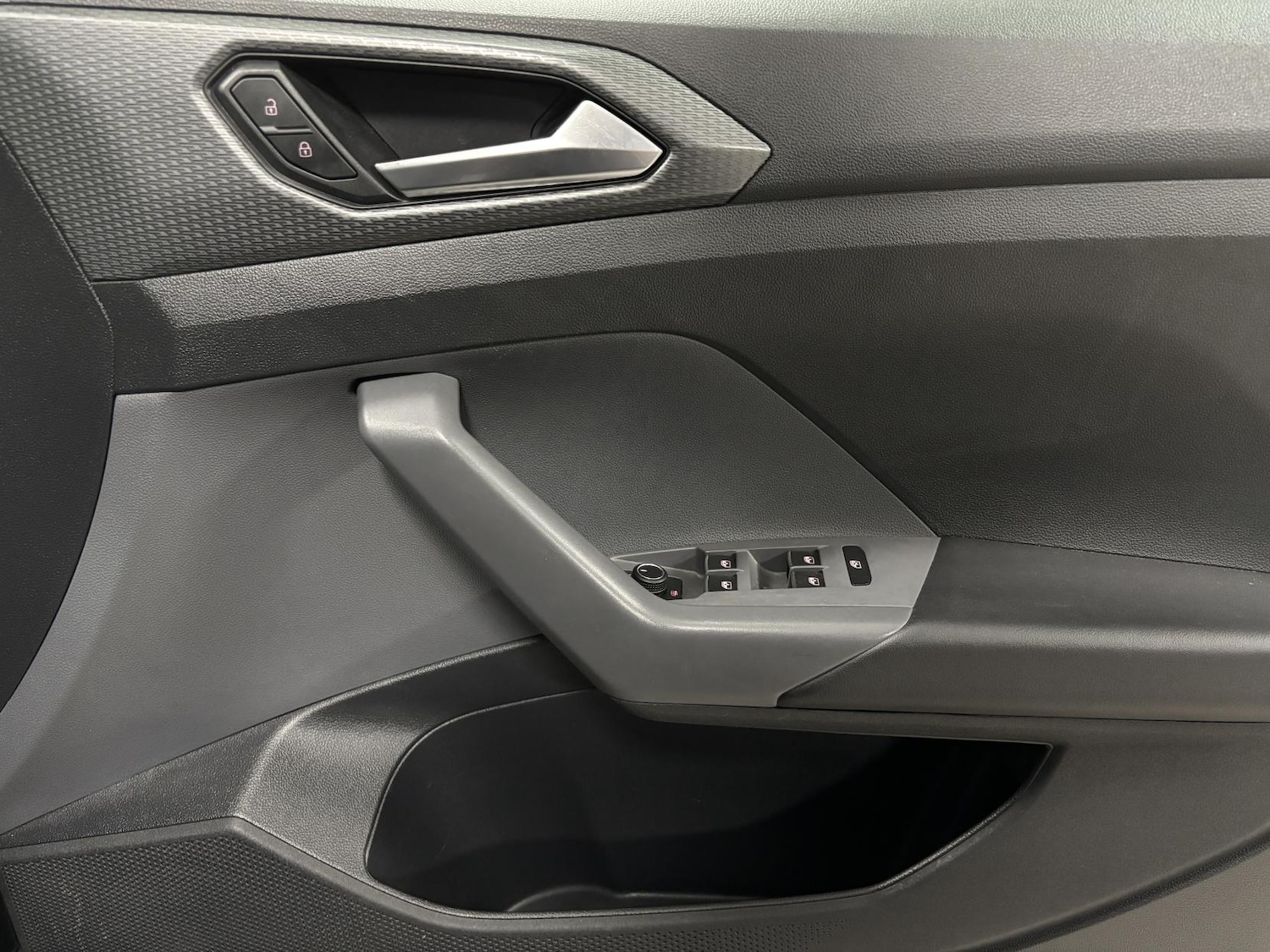 Used Volkswagen T-Cross 2021 for sale - 76534329: Photo 50