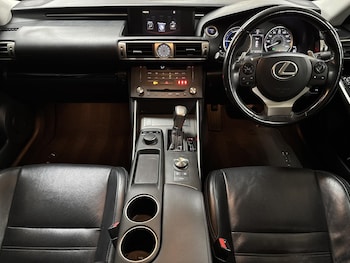 Used Lexus IS 2015 for sale - 77804005: Photo