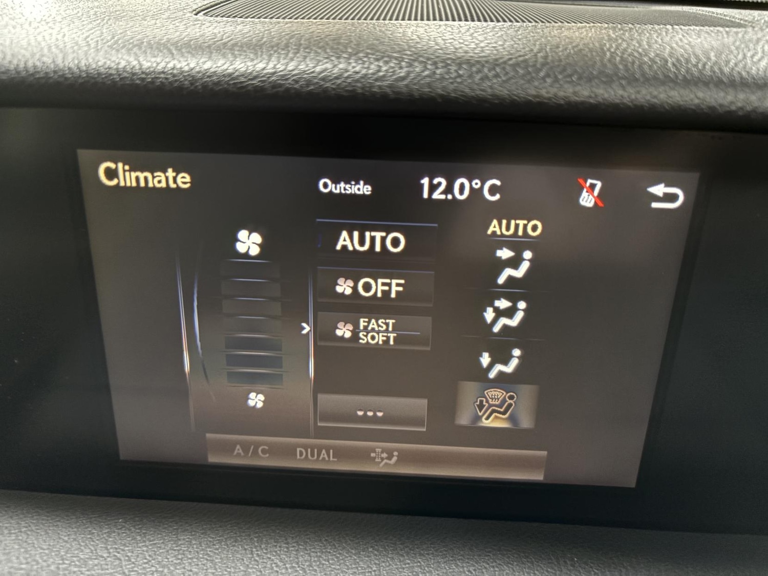 Used Lexus IS 2015 for sale - 77804005: Photo 33