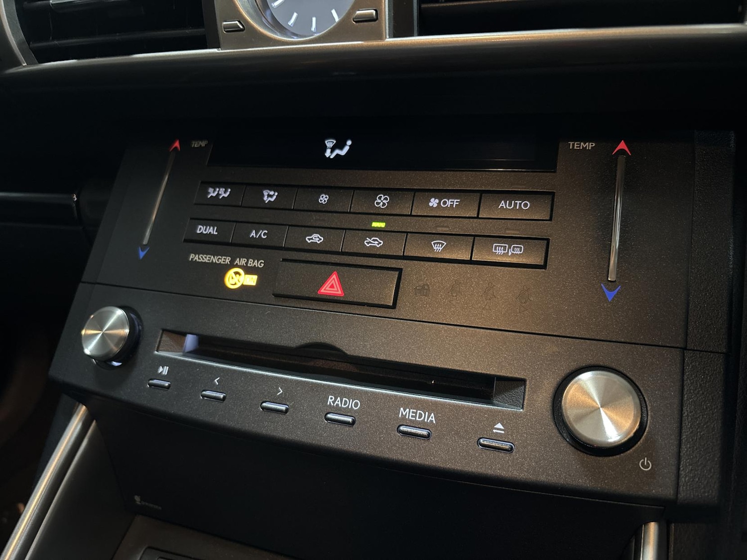 Used Lexus IS 2015 for sale - 77804005: Photo 47