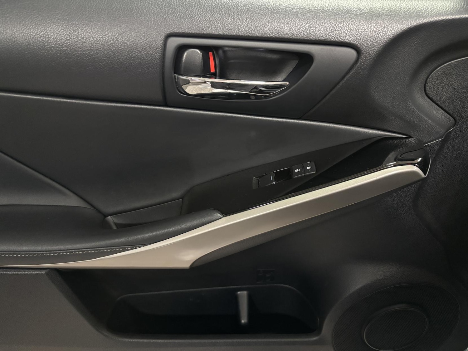 Used Lexus IS 2015 for sale - 77804005: Photo 59