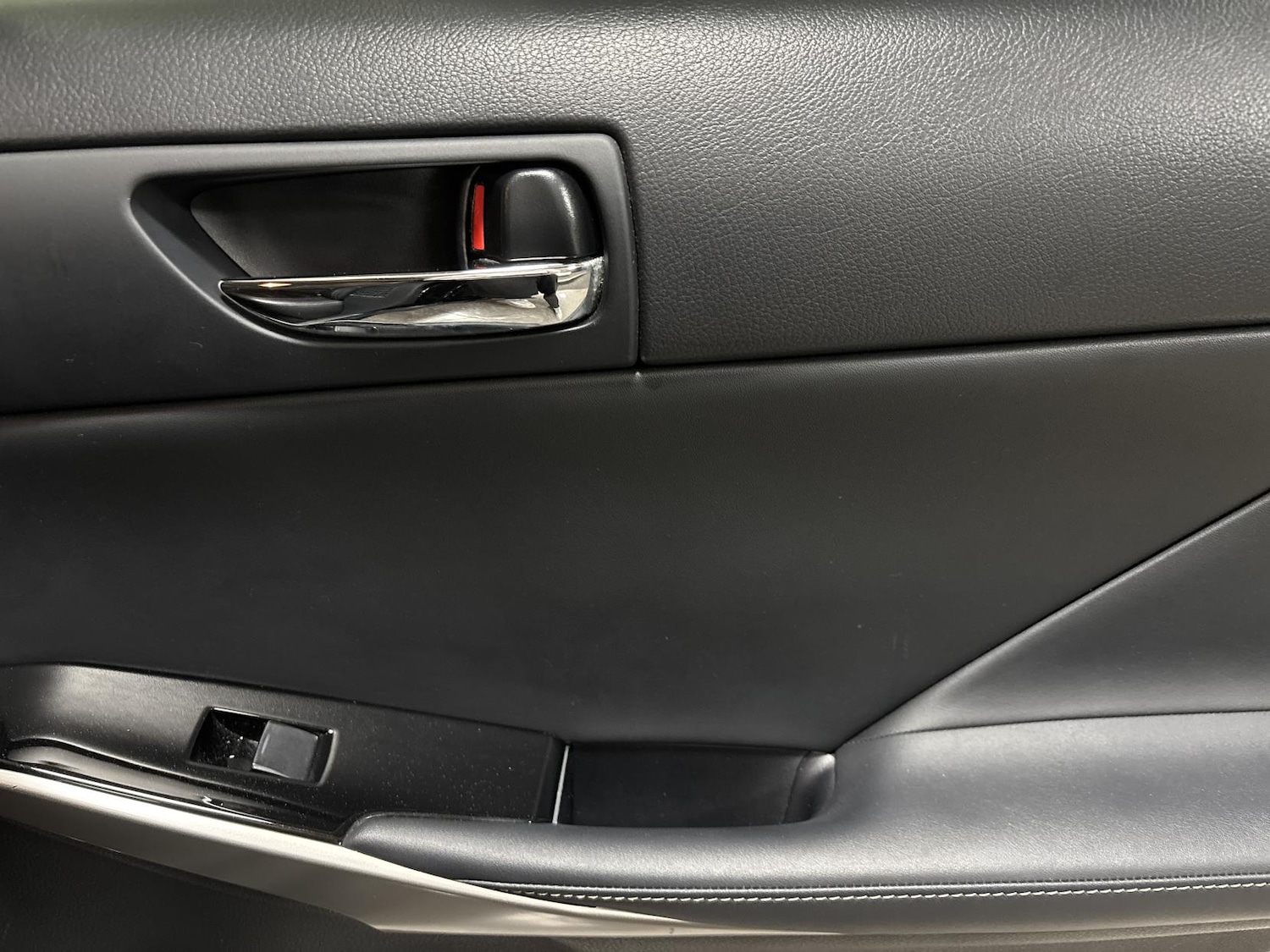 Used Lexus IS 2015 for sale - 77804005: Photo 60