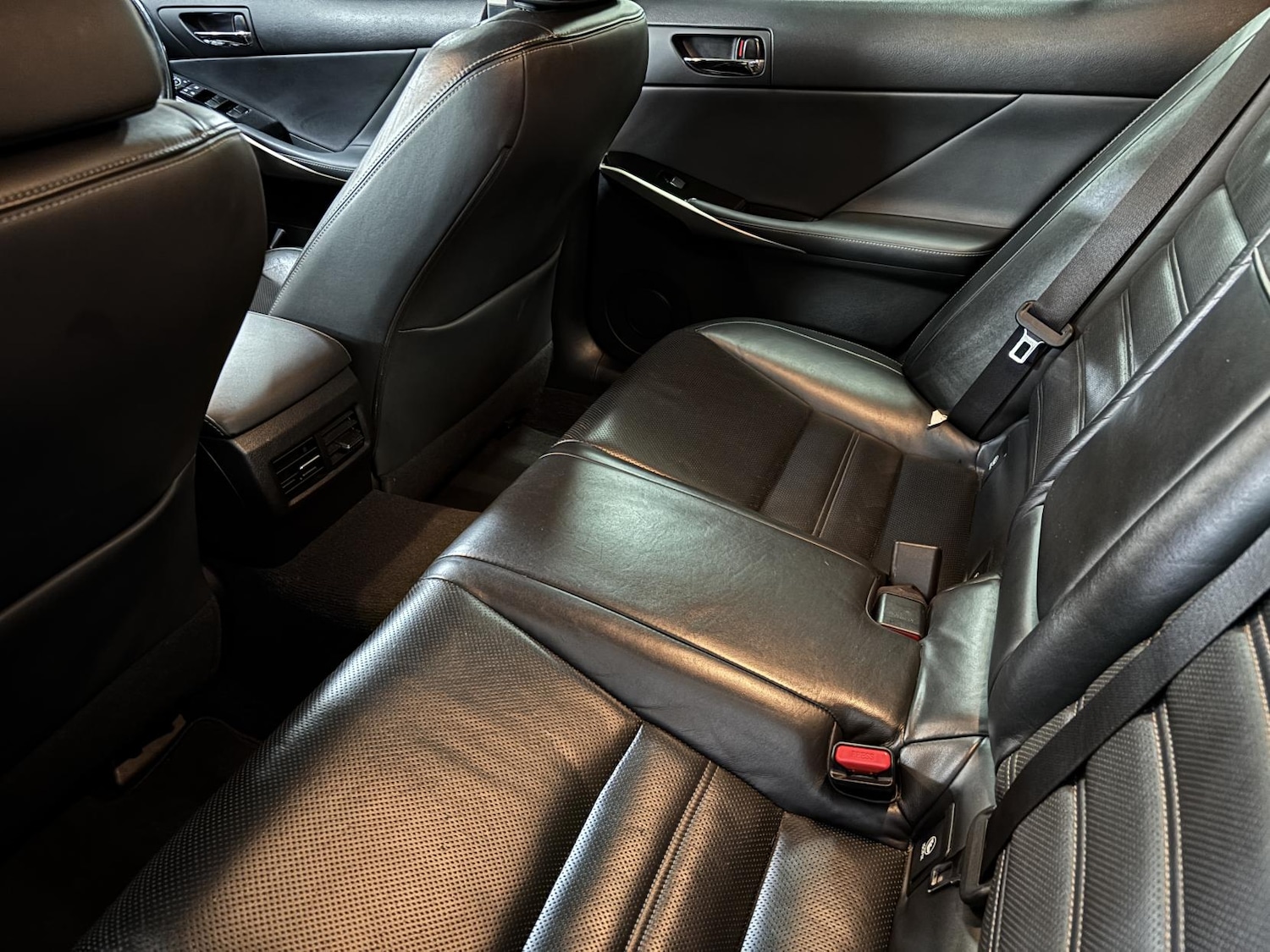 Used Lexus IS 2015 for sale - 77804005: Photo 62