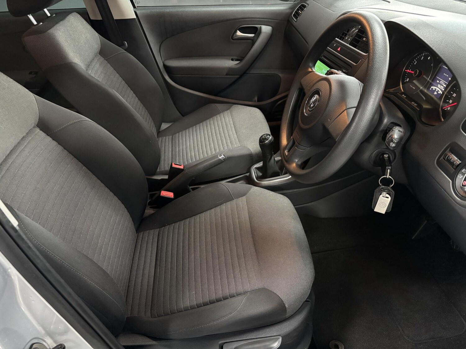 Used Volkswagen Polo 2014 for sale - 76534350: Photo 29