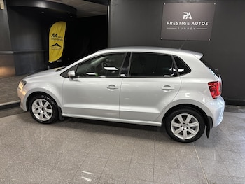 Used Volkswagen Polo 2014 for sale - 76534350: Photo