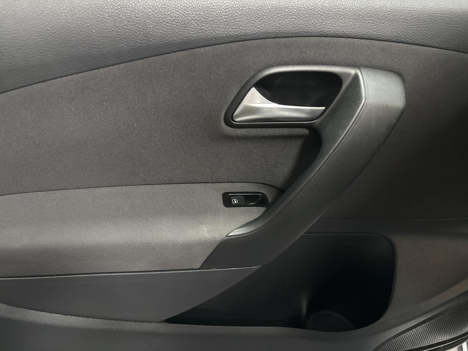 Used Volkswagen Polo 2014 for sale - 76534350: Photo 47