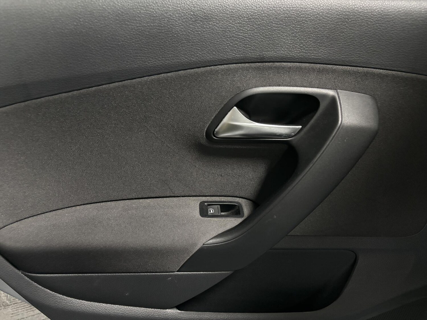 Used Volkswagen Polo 2014 for sale - 76534350: Photo 48