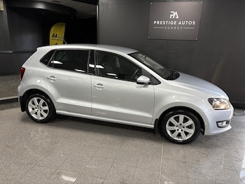 Used Volkswagen Polo 2014 for sale - 76534350: Photo