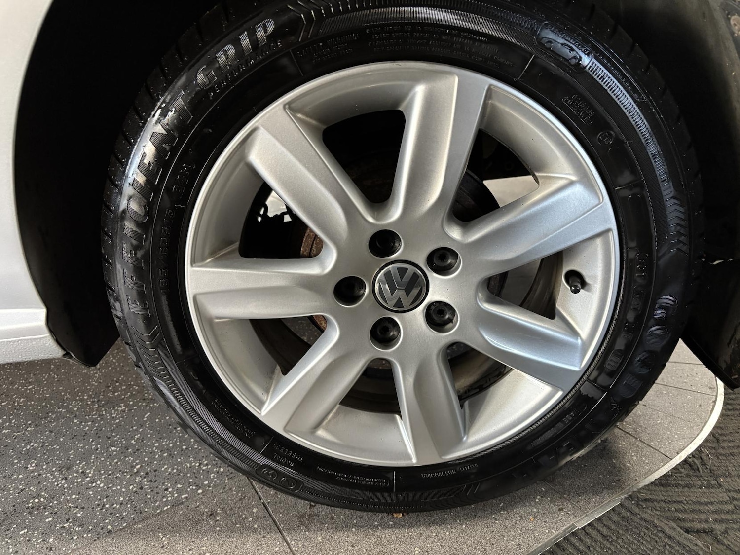 Used Volkswagen Polo 2014 for sale - 76534350: Photo 52