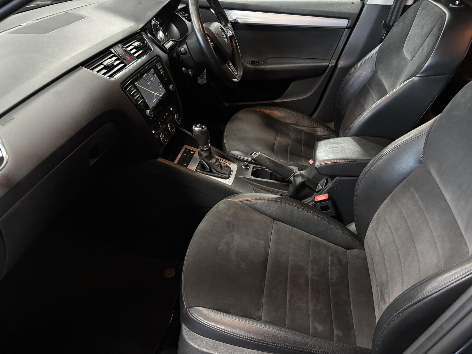 Used Skoda Octavia 2015 for sale - 77556947: Photo 27