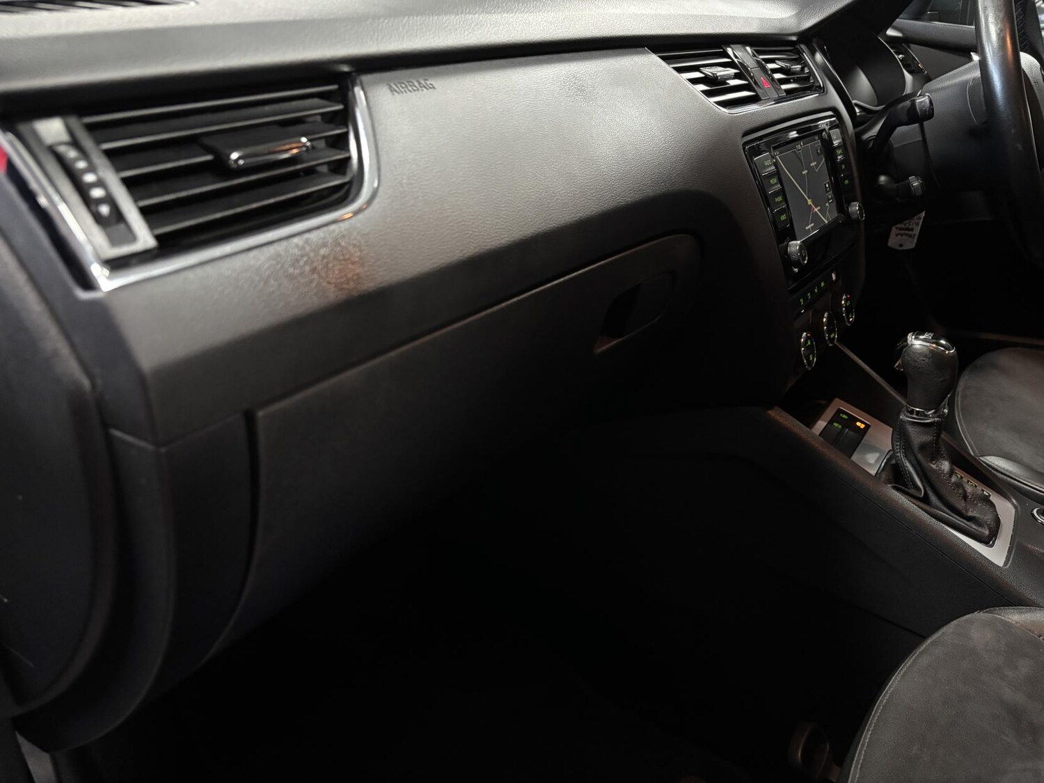 Used Skoda Octavia 2015 for sale - 77556947: Photo 29