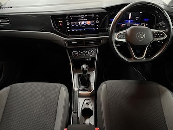 Used Volkswagen Polo 2021 for sale - 77619403: Photo