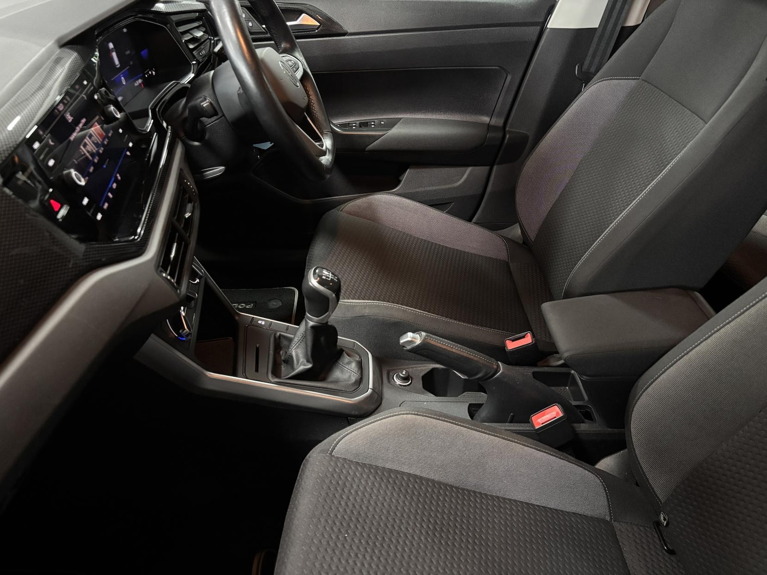 Used Volkswagen Polo 2021 for sale - 77619403: Photo 32