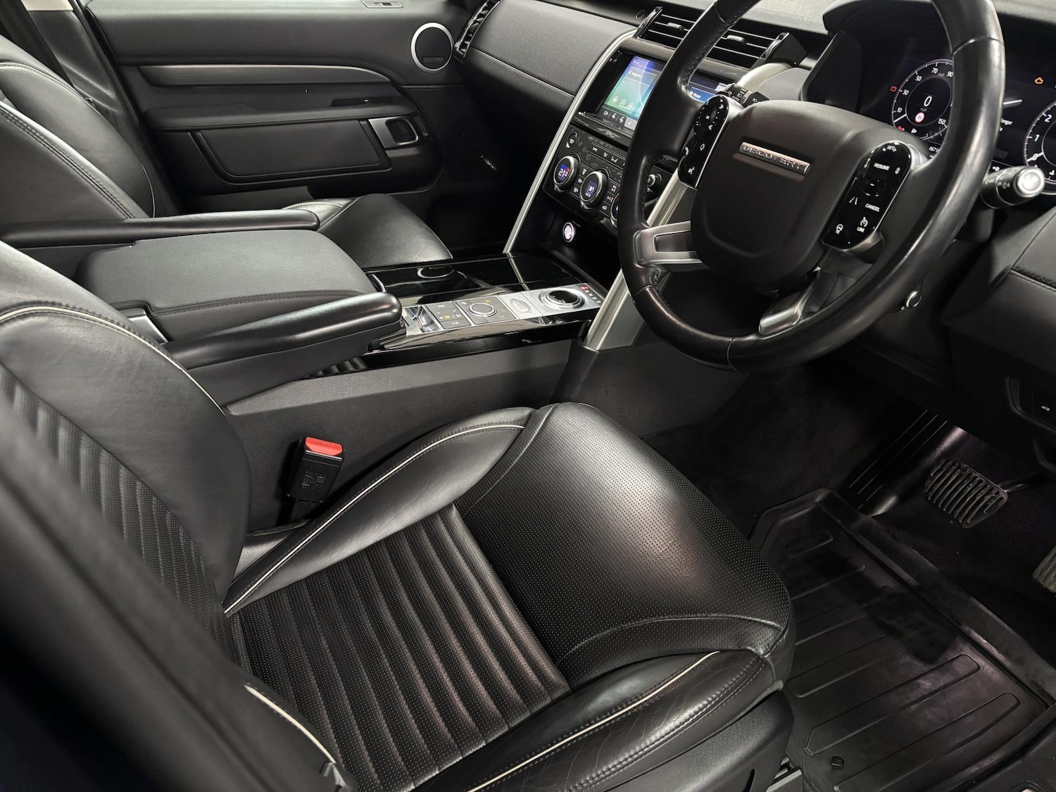 Used Land Rover Discovery 2019 for sale - 77409916: Photo 34