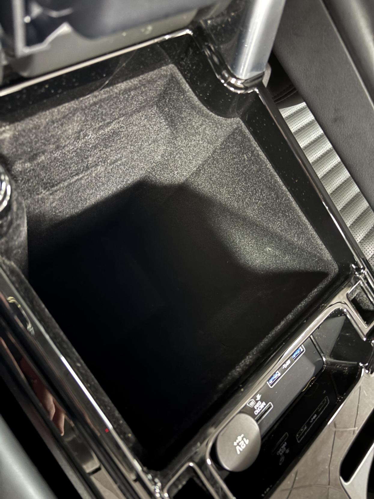 Used Land Rover Discovery 2019 for sale - 77409916: Photo 52