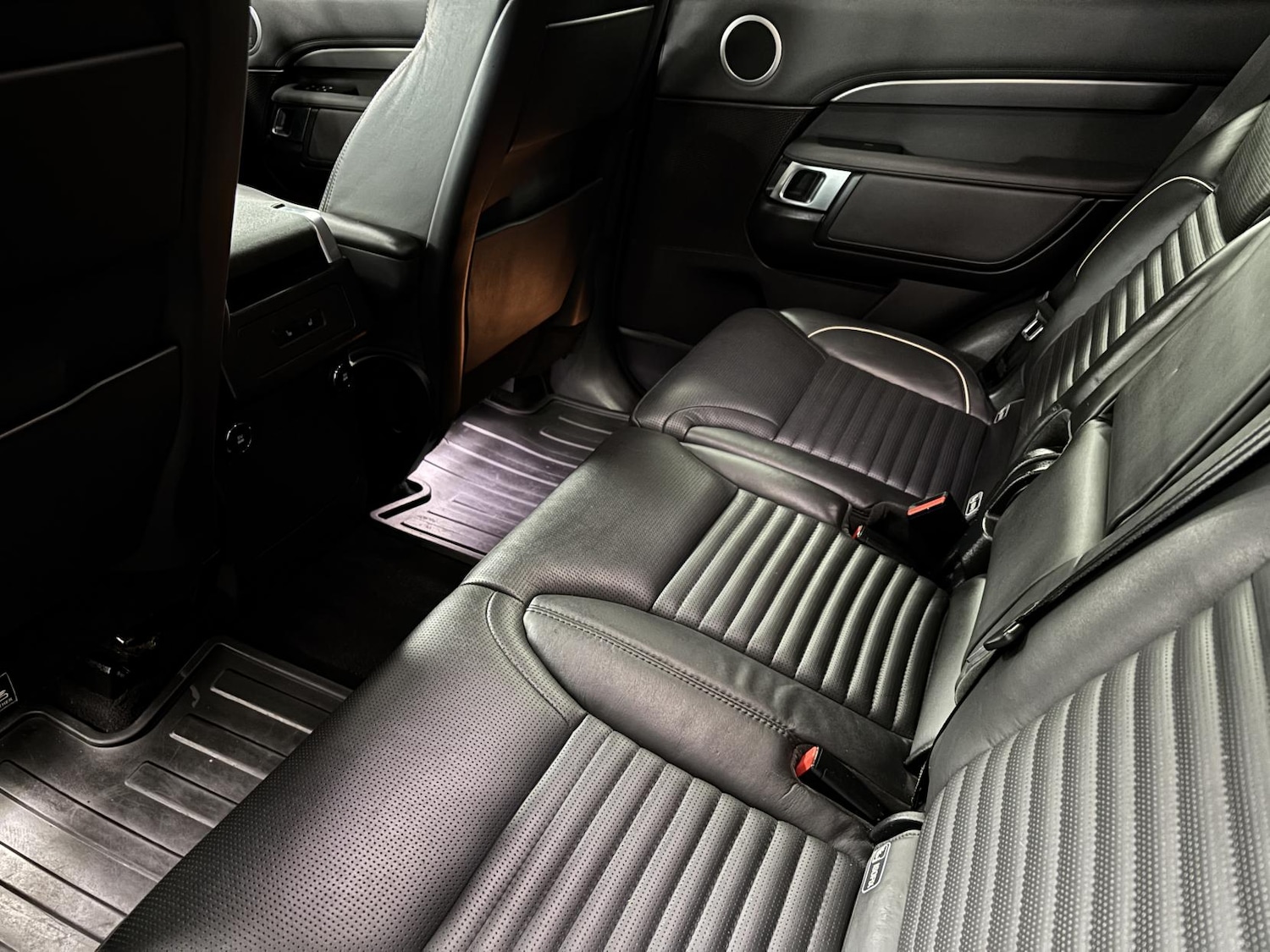 Used Land Rover Discovery 2019 for sale - 77409916: Photo 68