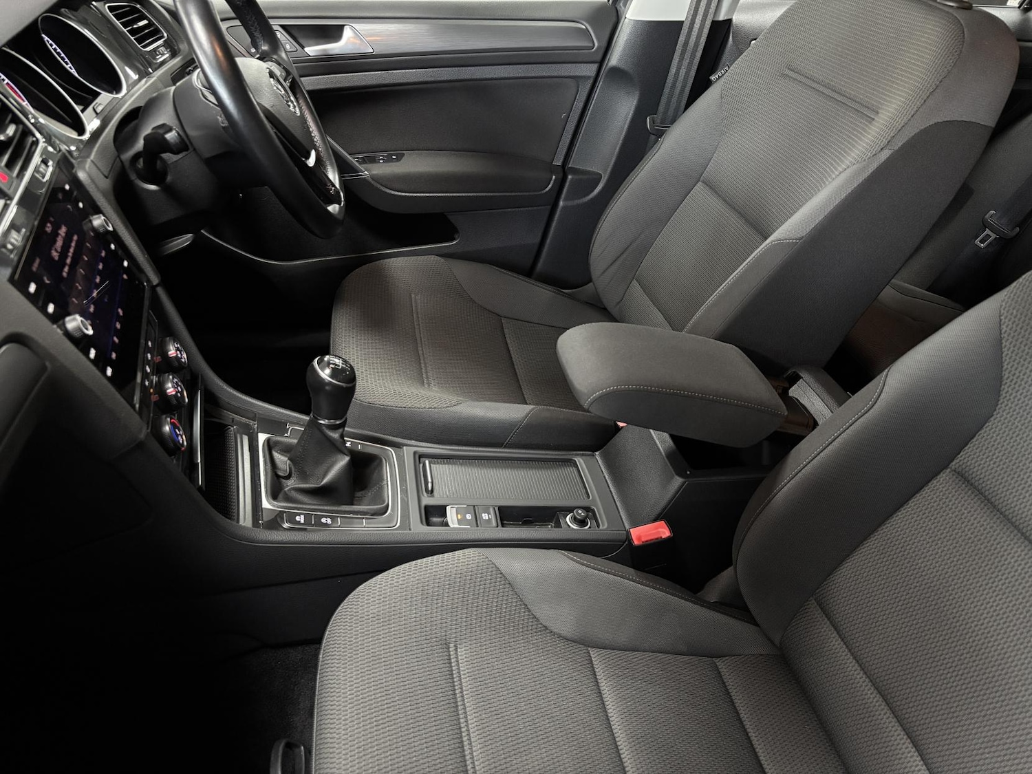 Used Volkswagen Golf 2018 for sale - 77778730: Photo 35