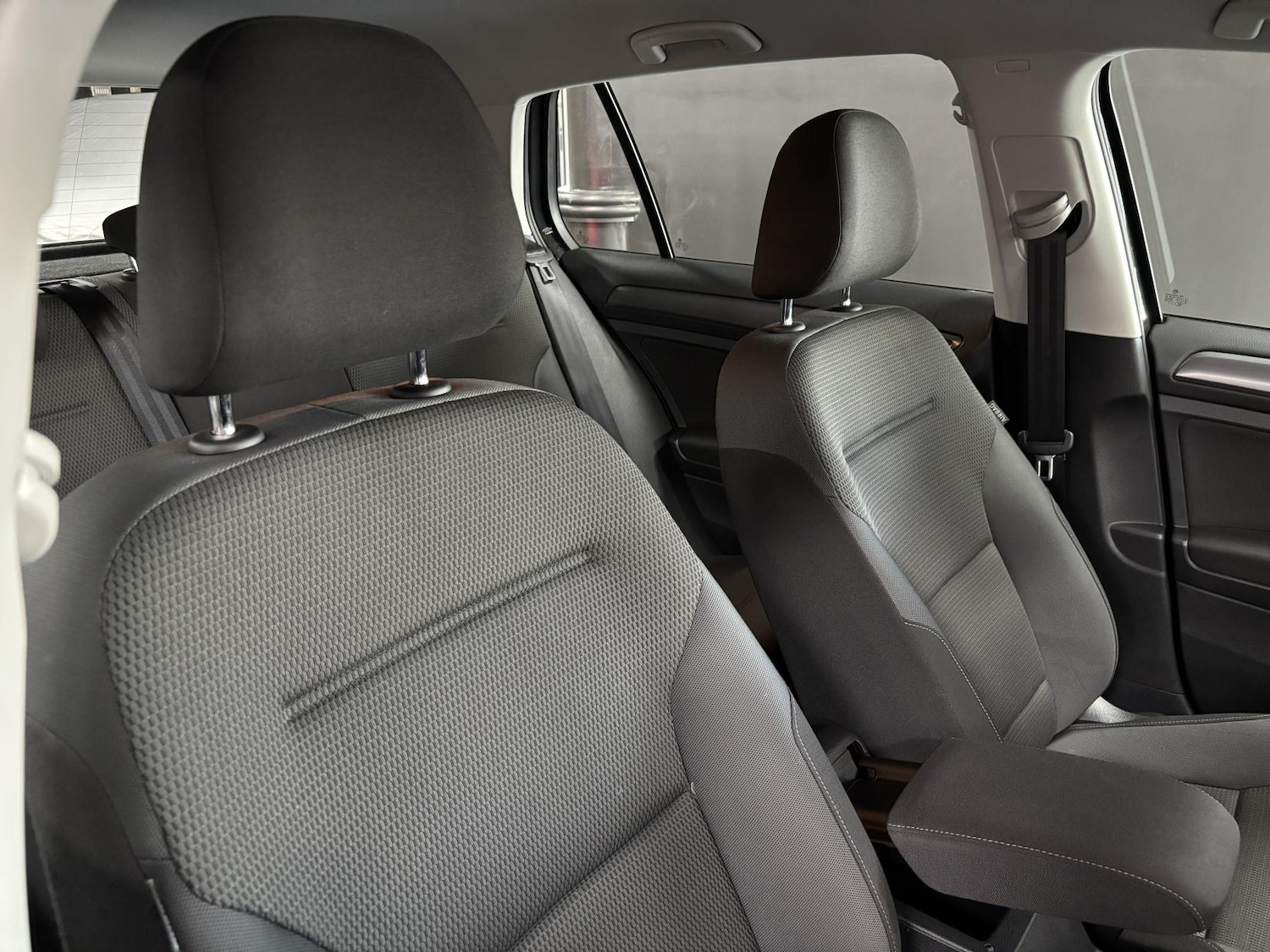 Used Volkswagen Golf 2018 for sale - 77778730: Photo 37