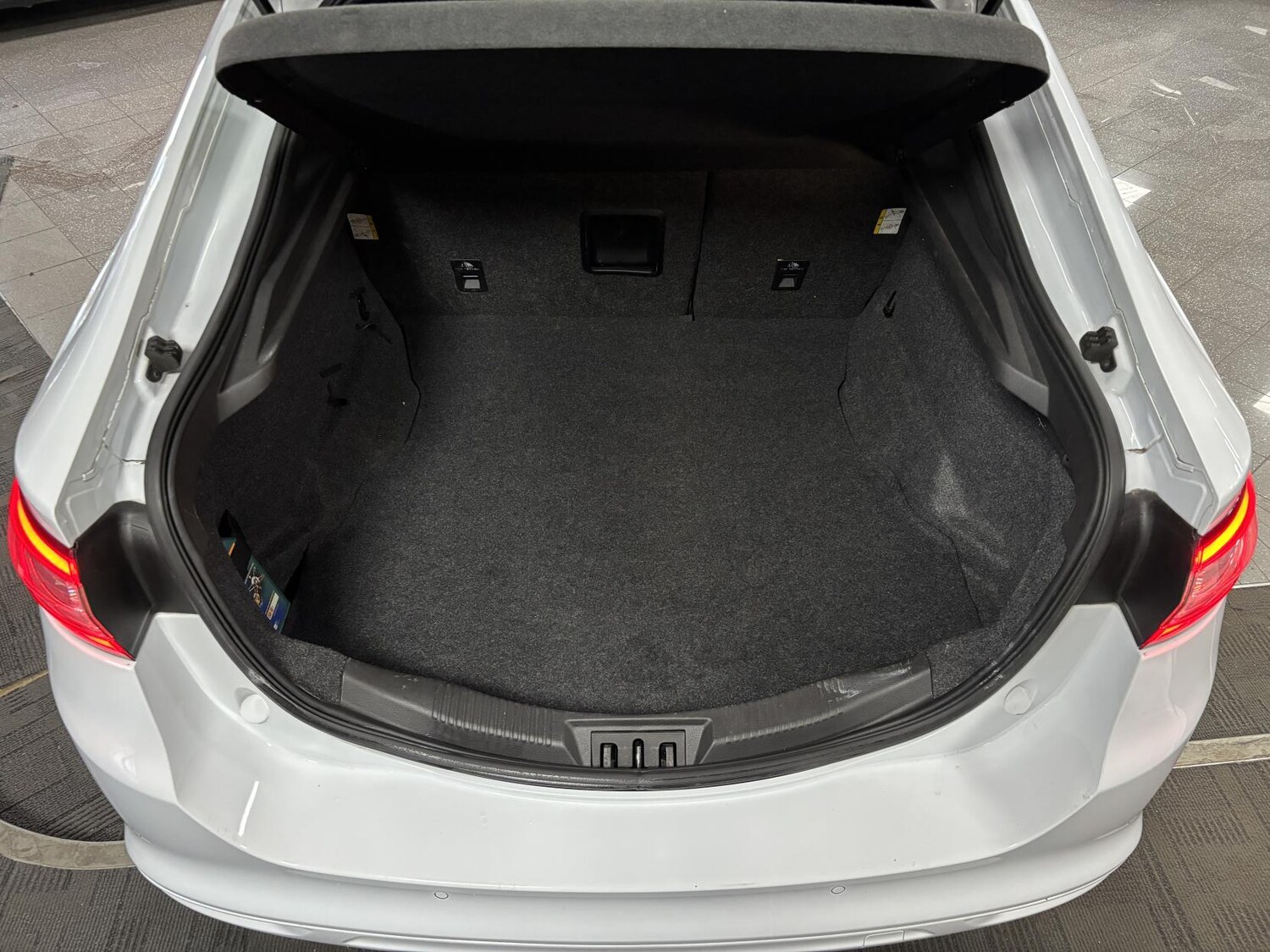 Used Ford Mondeo 2018 for sale - 77558845: Photo 16