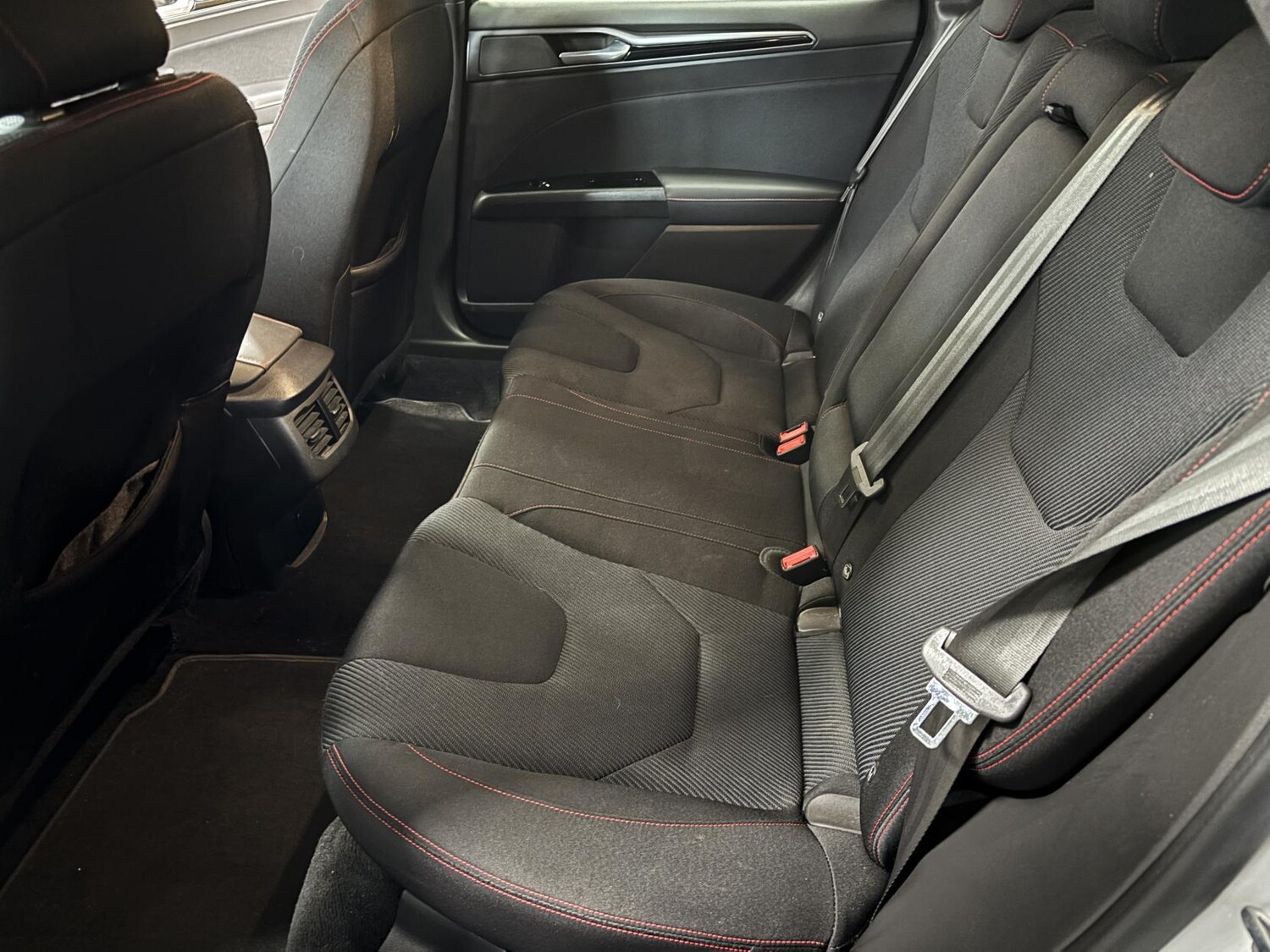 Used Ford Mondeo 2018 for sale - 77558845: Photo 48