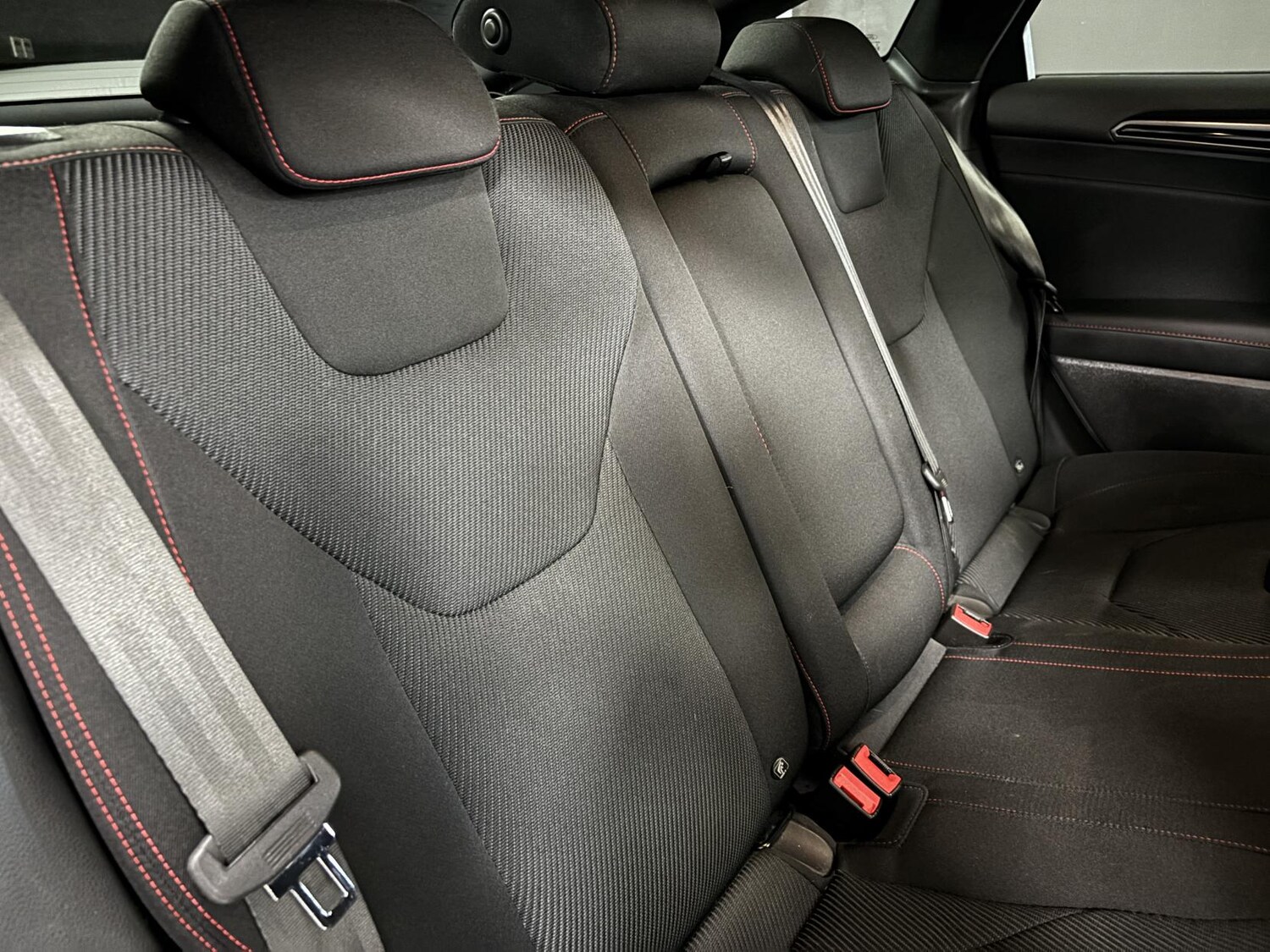 Used Ford Mondeo 2018 for sale - 77558845: Photo 50