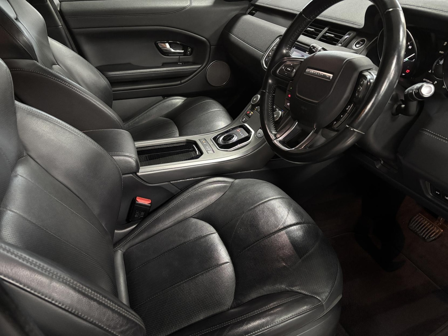 Used Land Rover Range Rover Evoque 2018 for sale - 77277676: Photo 38