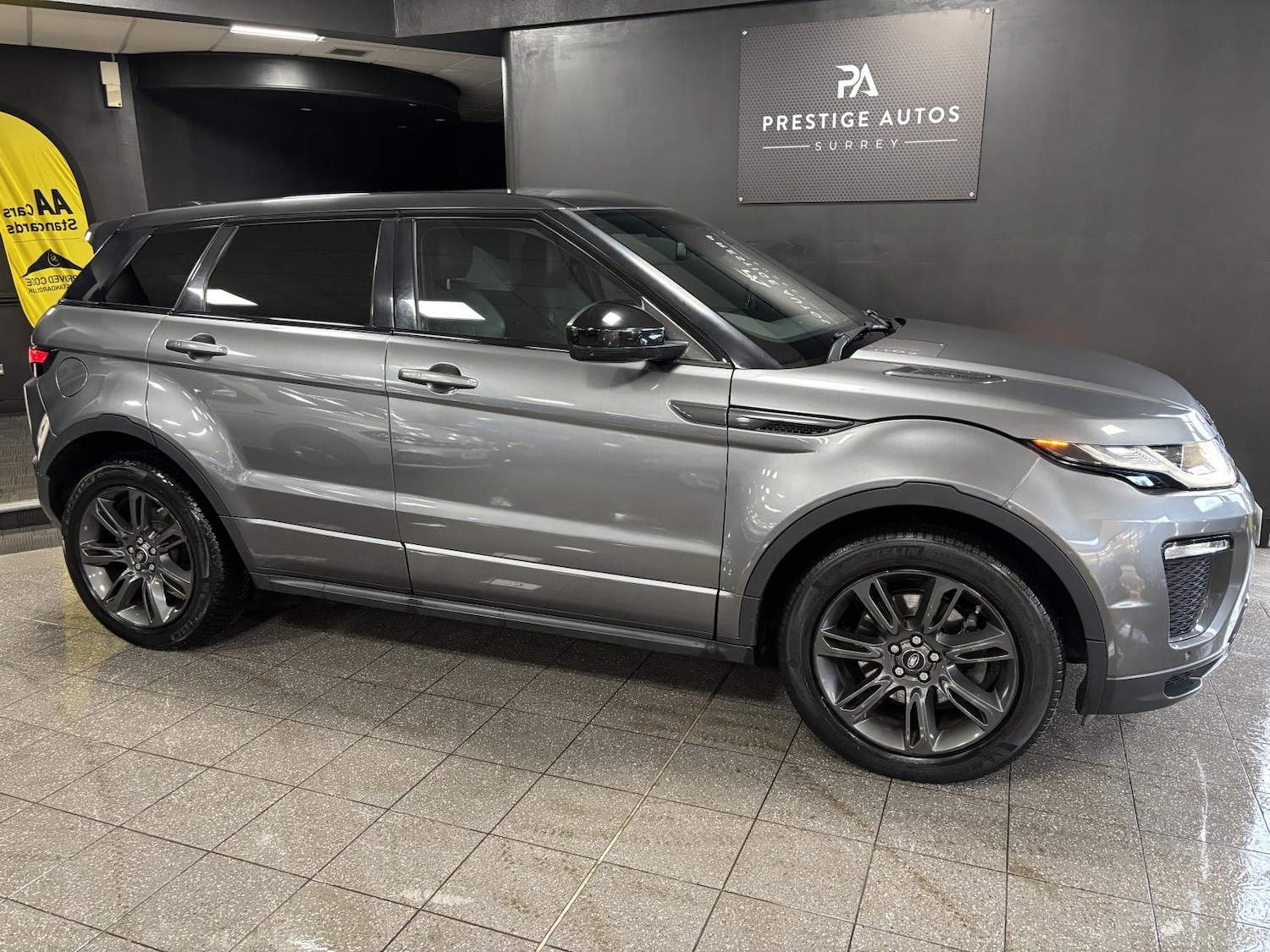 Used Land Rover Range Rover Evoque 2018 for sale - 77277676: Photo 4