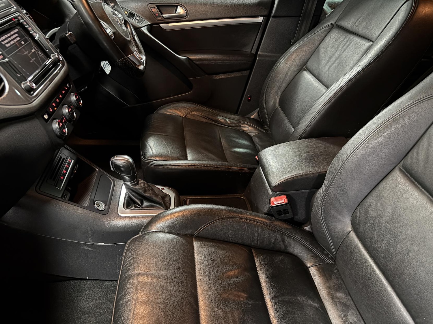 Used Volkswagen Tiguan 2016 for sale - 77595806: Photo 35