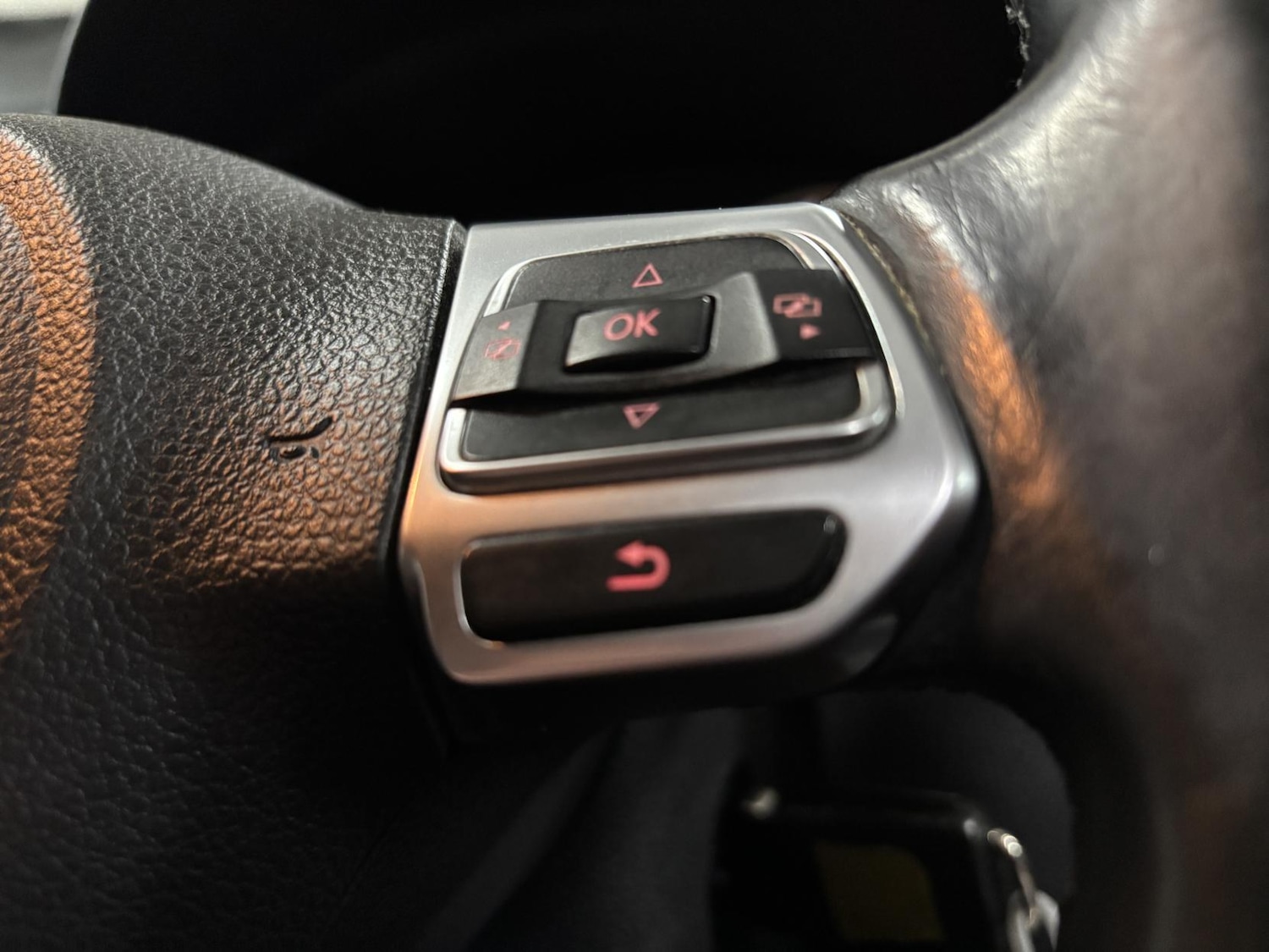 Used Volkswagen Tiguan 2016 for sale - 77595806: Photo 48