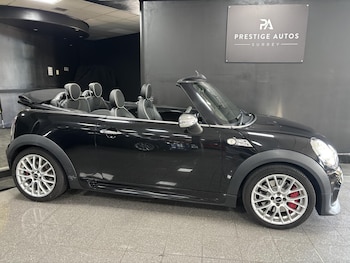 Used MINI Convertible 2010 for sale - 79191787: Photo