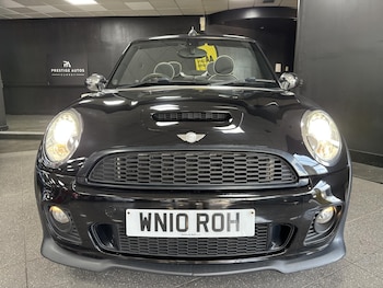 Used MINI Convertible 2010 for sale - 79191787: Photo