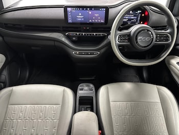 Used Fiat 500e 2022 for sale - 79180149: Photo