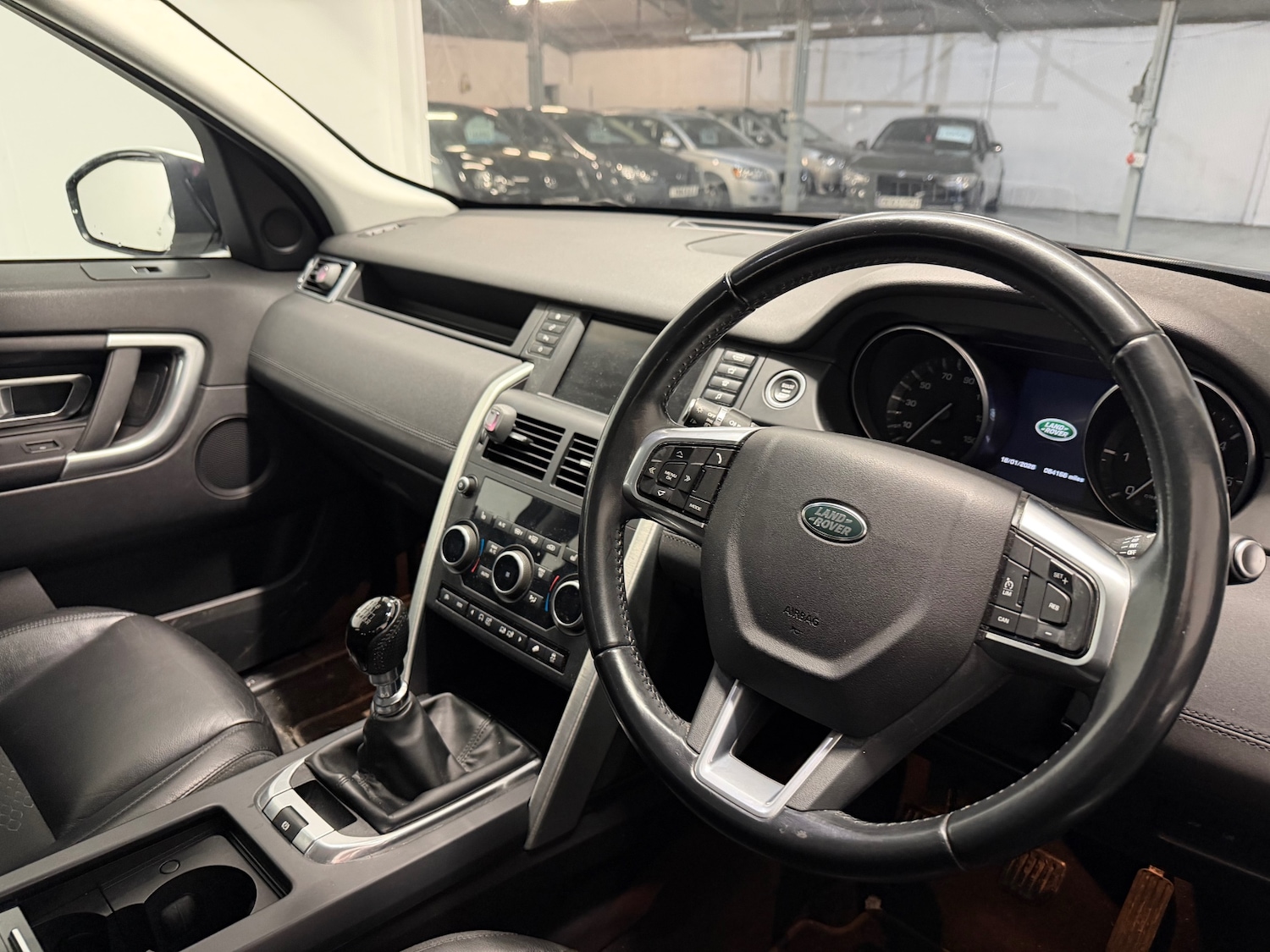 Used Land Rover Discovery Sport 2024 for sale - 77240385: Photo 6