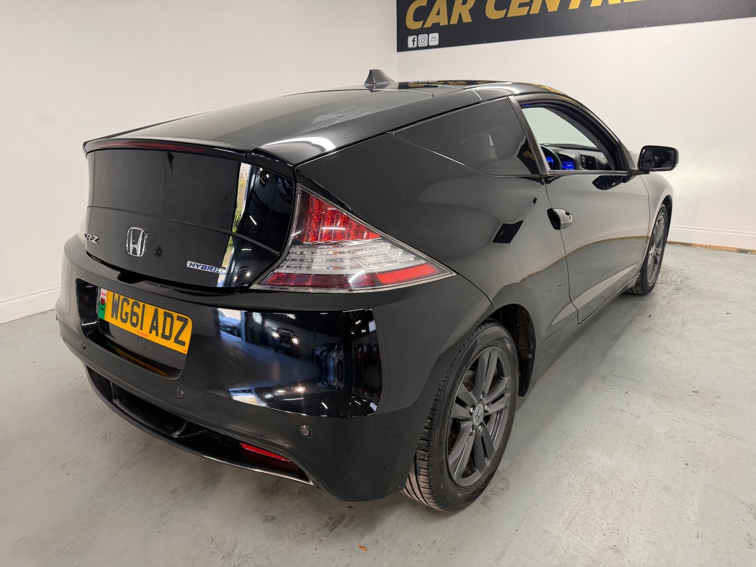 Used Honda CR-Z 2011 for sale - 77107879: Photo 9