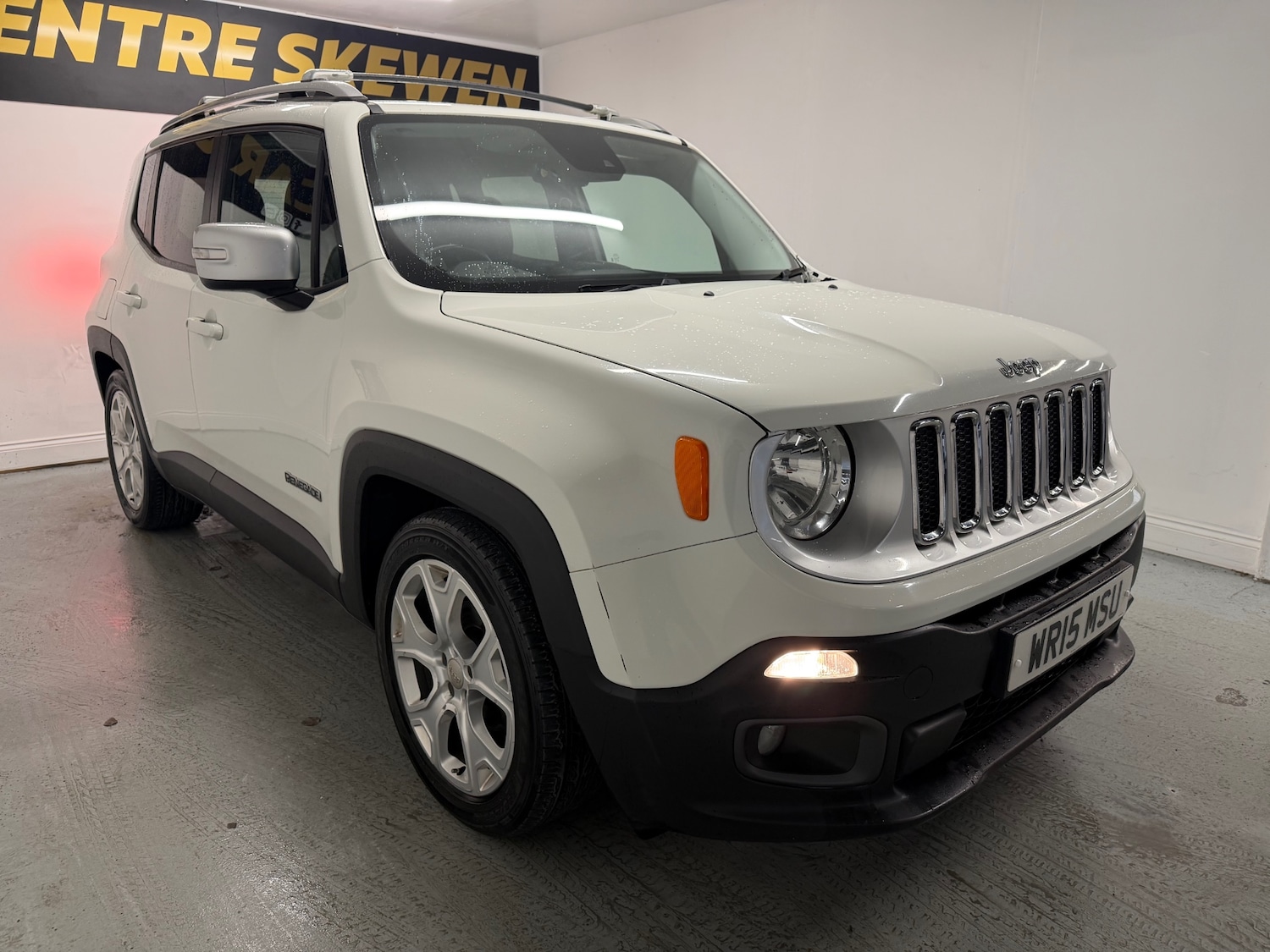 Used Jeep Renegade 2015 for sale - 77665123: Photo 2