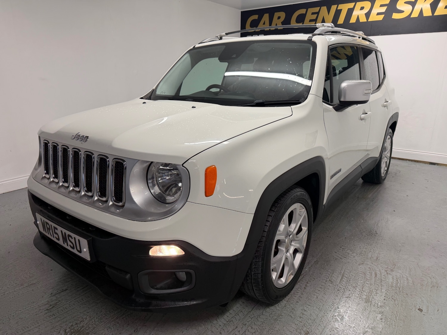 Used Jeep Renegade 2015 for sale - 77665123: Photo 4