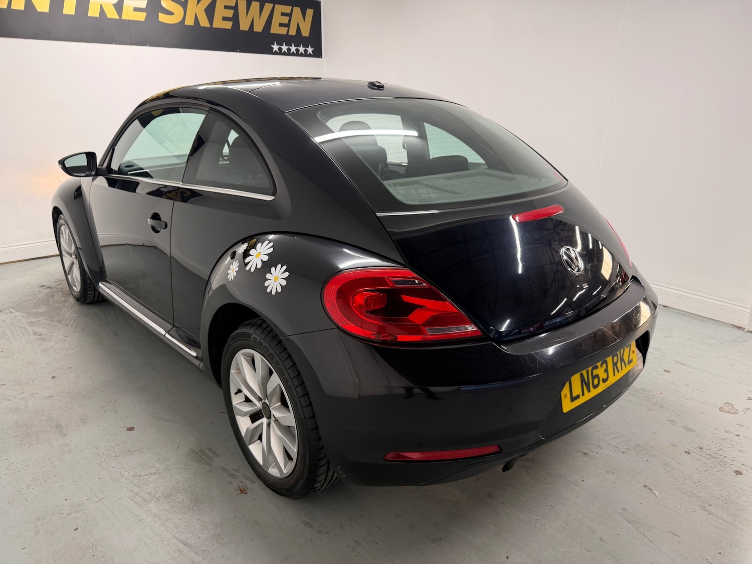 Used Volkswagen Beetle 2013 for sale - 77107874: Photo 11