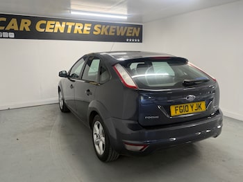 Used Ford Focus 2010 for sale - 78354703: Photo