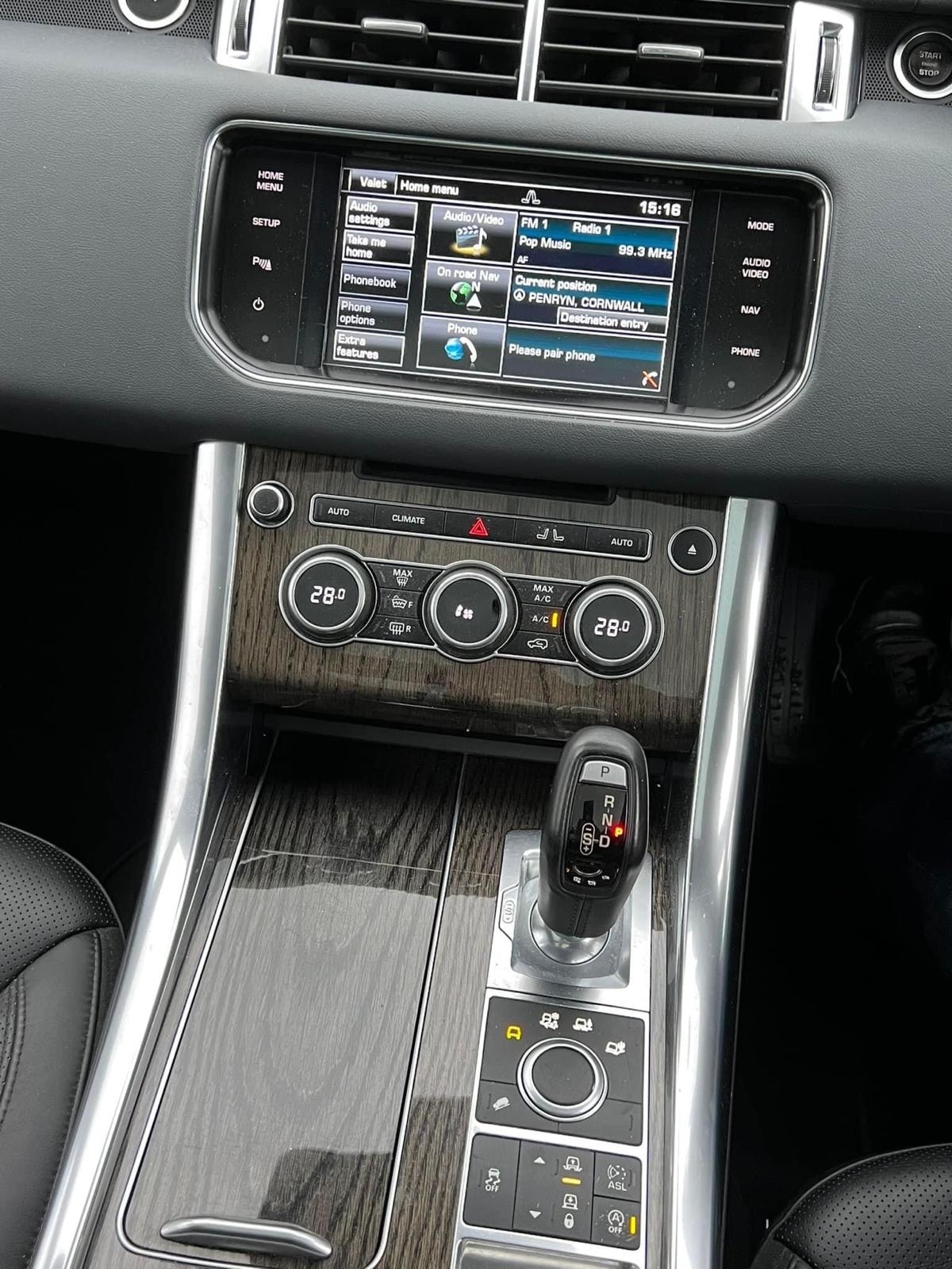 Used Land Rover Range Rover Sport 2014 for sale - 77453793: Photo 16