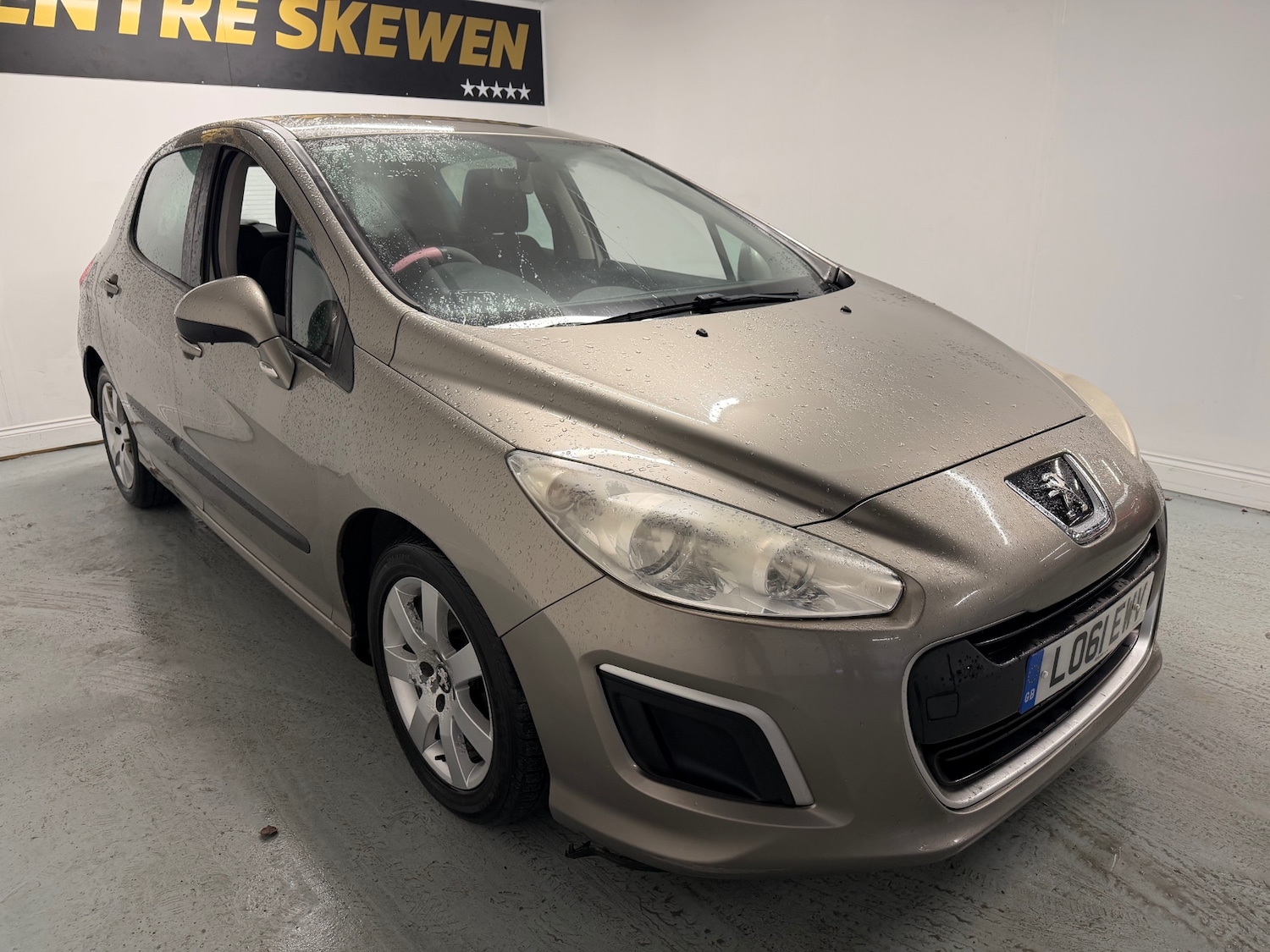 Used Peugeot 308 2012 for sale - 76948549: Photo 2