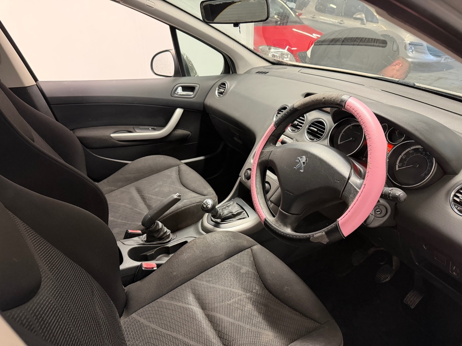 Used Peugeot 308 2012 for sale - 76948549: Photo 4