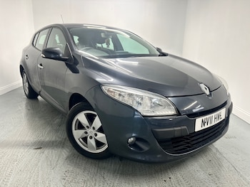 Used Renault Megane 2011 for sale - 76687436: Photo