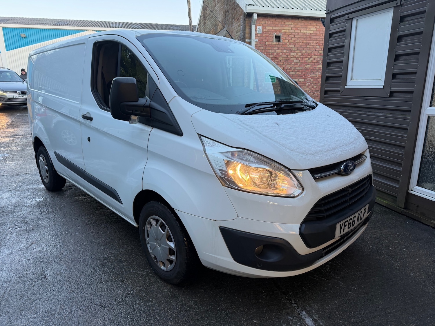 Used Ford Transit Custom 2016 for sale - 77107906: Photo 2