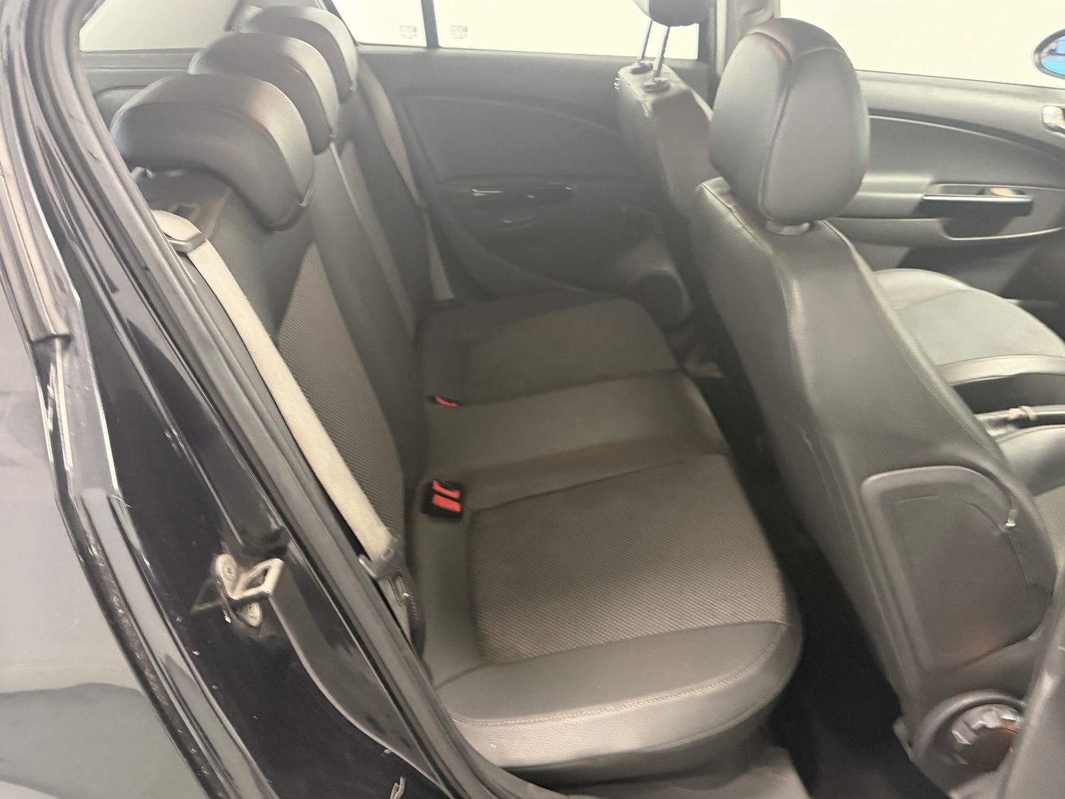 Used Vauxhall Corsa 2008 for sale - 78180114: Photo 10