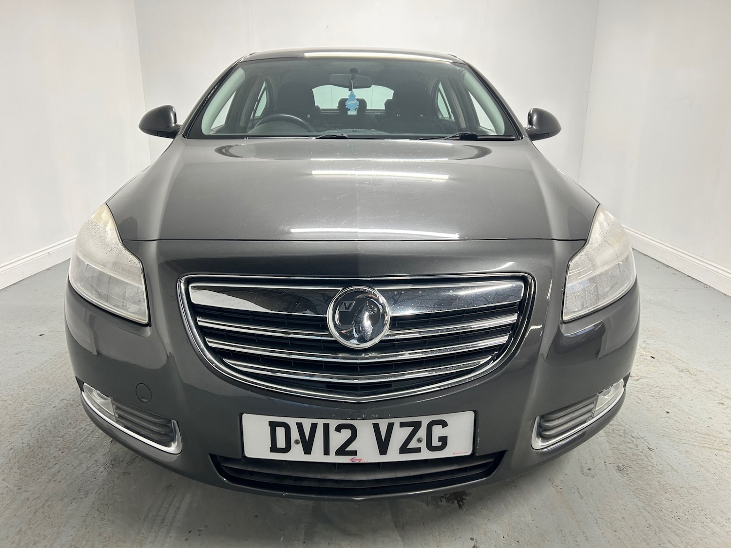 Used Vauxhall Insignia 2012 for sale - 76692903: Photo 2